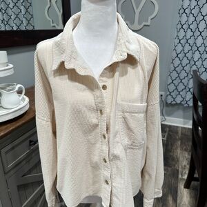 GUC American Eagle Outfitters Cream Button-Down Shirt